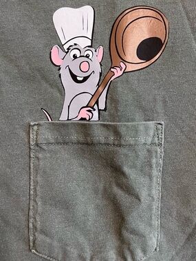 Unisex Comfort Colors Disney’s Ratatouille Remy Pocket Tee - Small